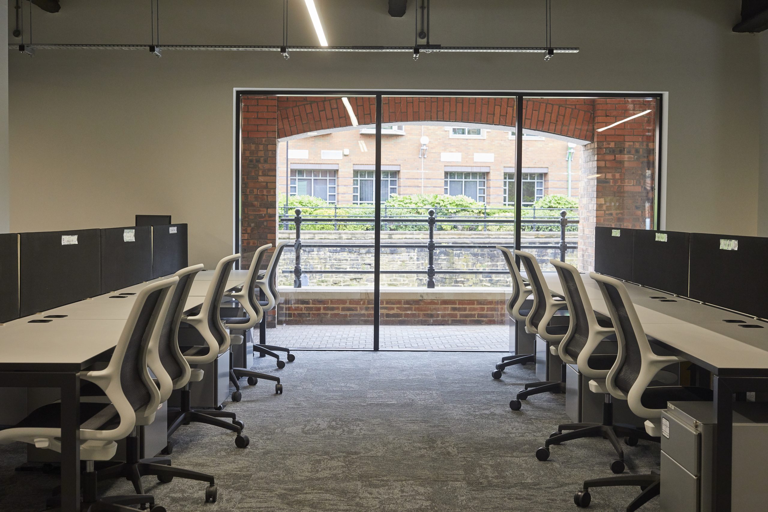 Serviced Office Space | The Riverside, Leeds | LS1 4BA